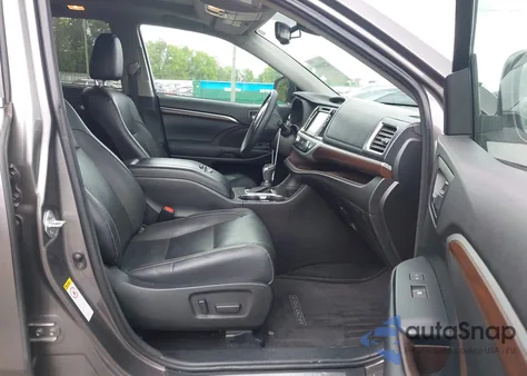 2016 Toyota Highlander Limited Platinum V6 z USA, uszkodzony, nr VIN 5TDYKRFH7GS155425